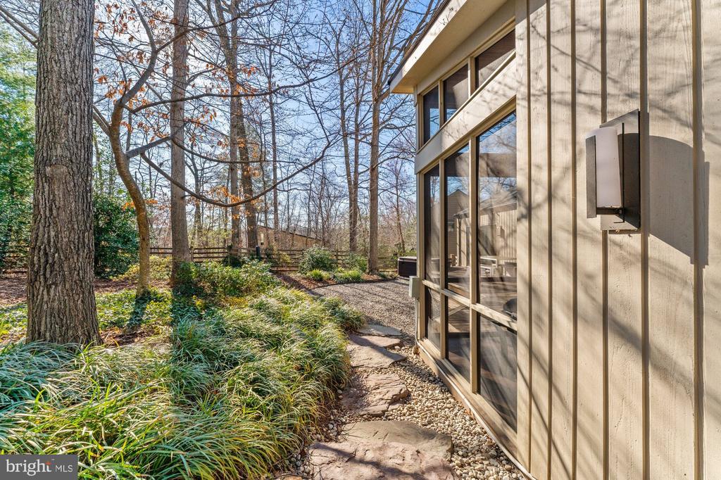 2119 Owls Cove Ln