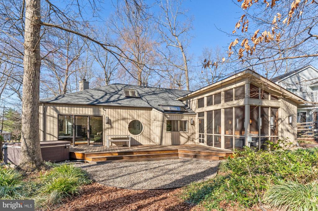 2119 Owls Cove Ln