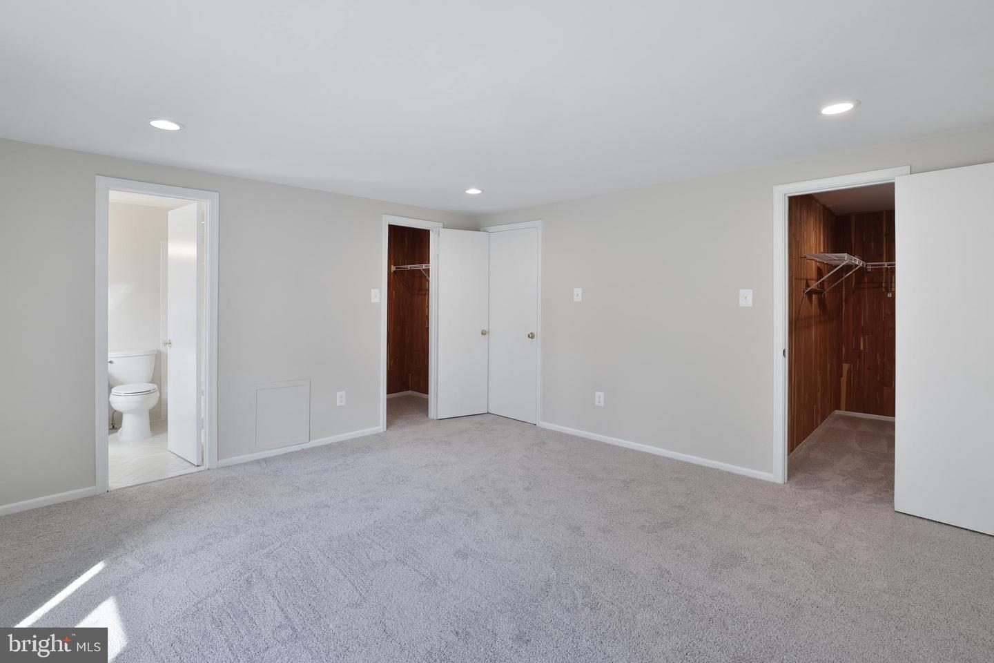 3959 Acorn Ridge Ct