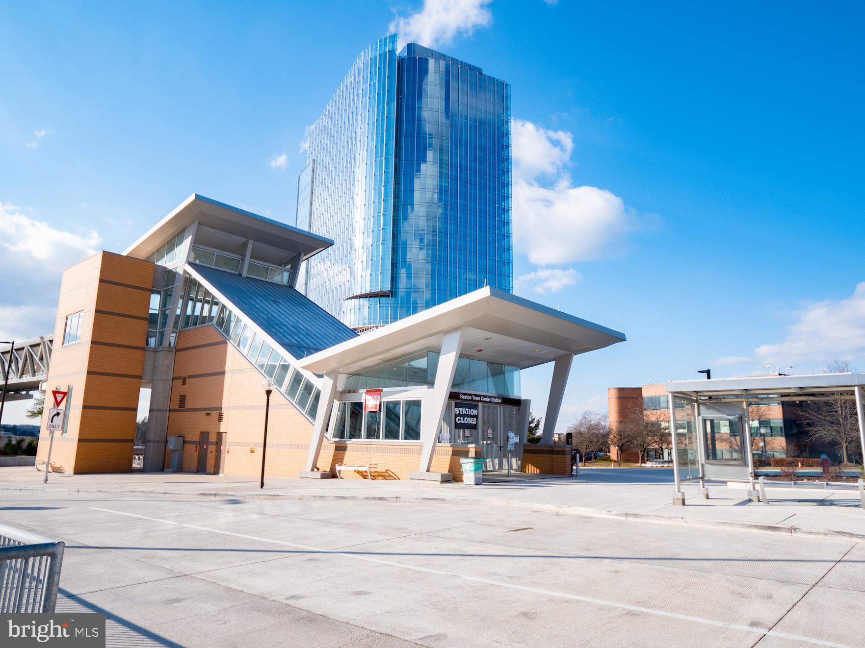 1516-C SUMMERCHASE CT #C