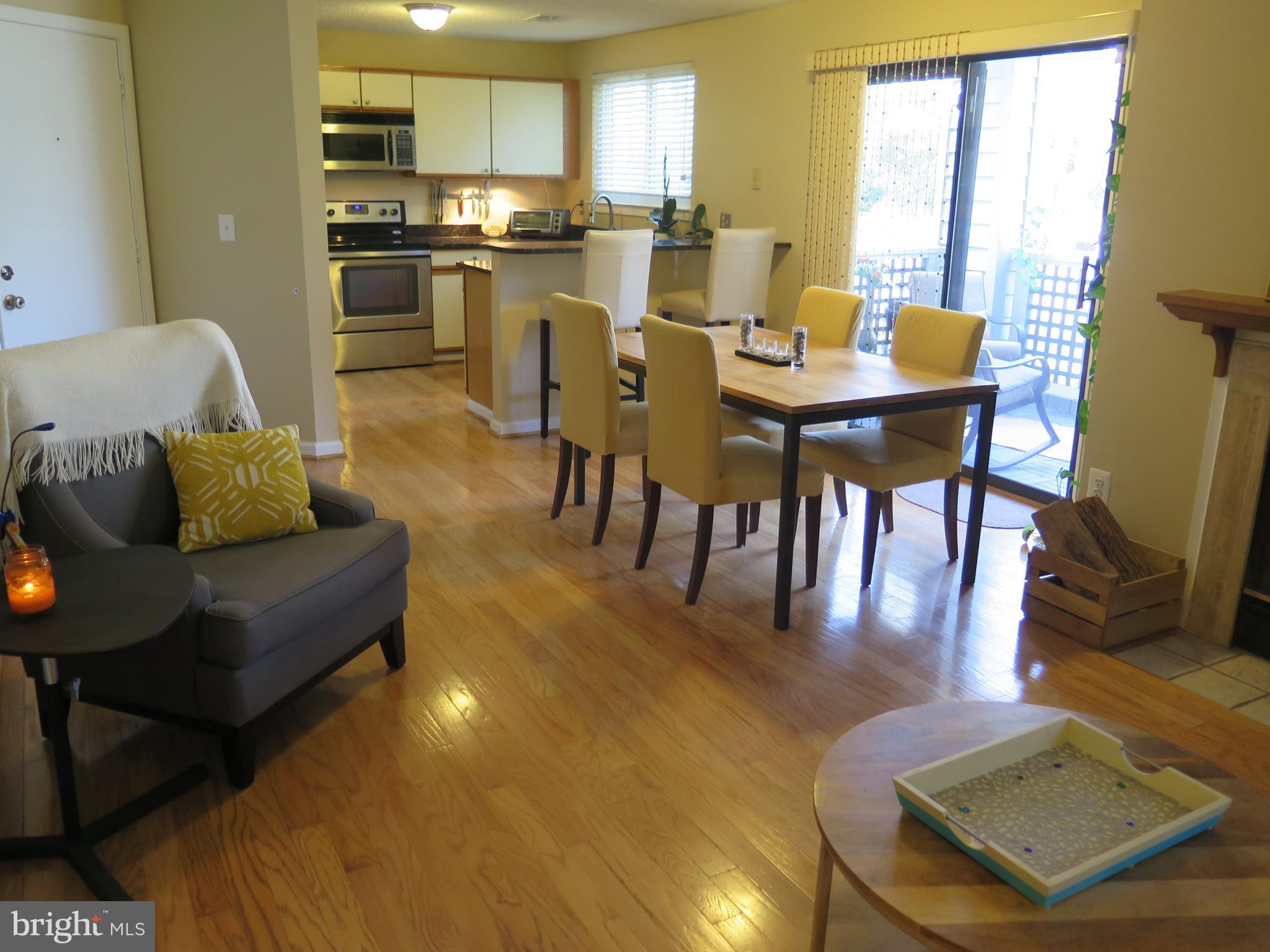 1516-C SUMMERCHASE CT #C