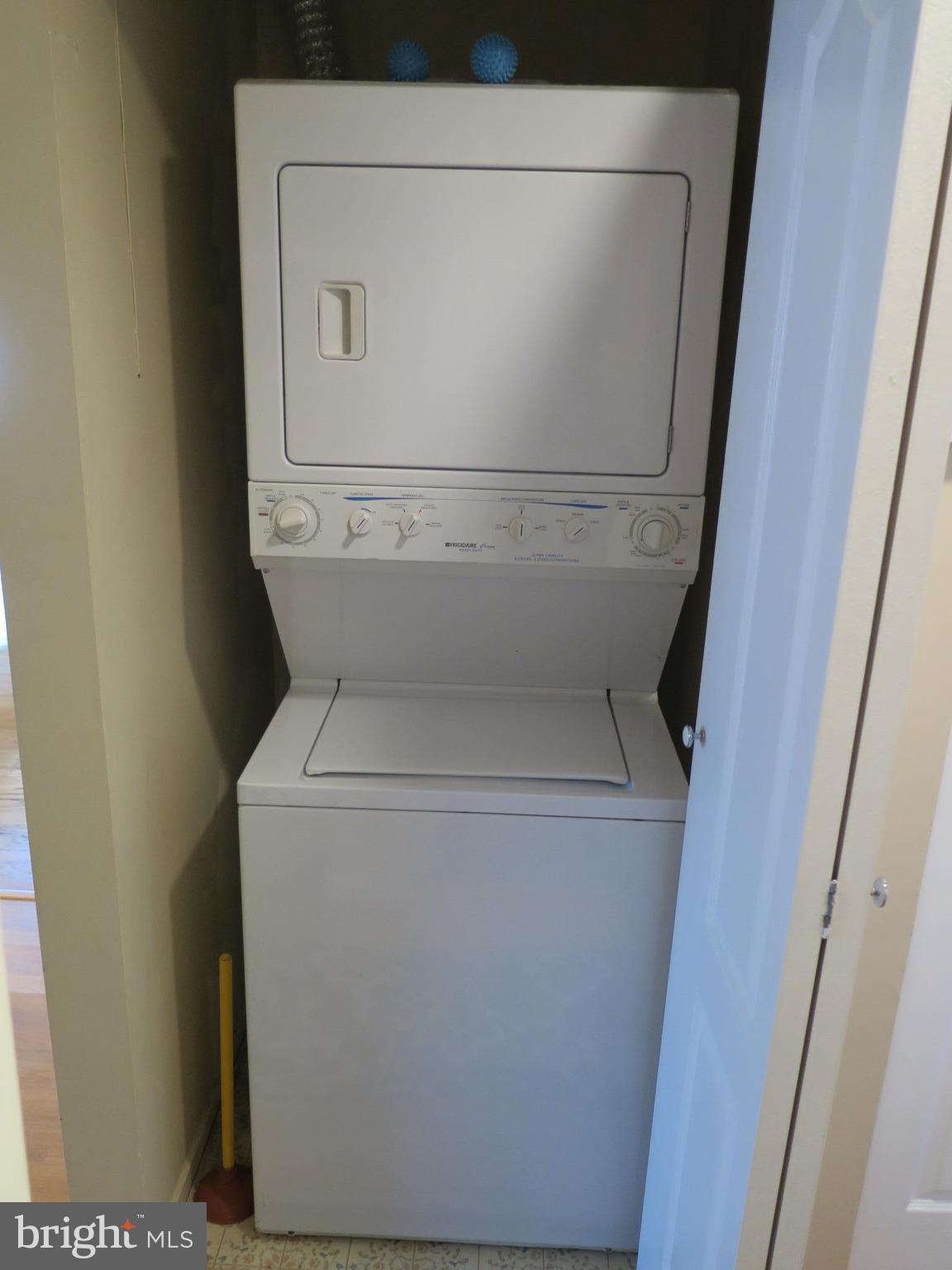 1516-C SUMMERCHASE CT #C