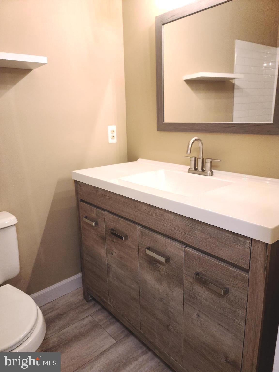 2068 ROYAL FERN CT #31/22B