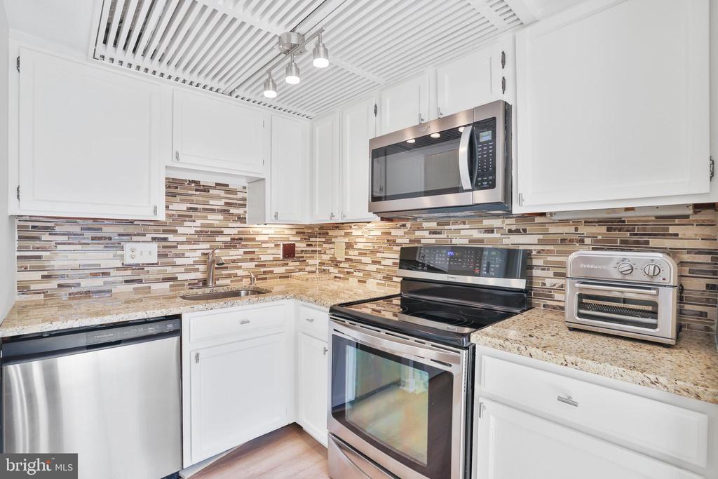 1602 Chimney House Rd #1602