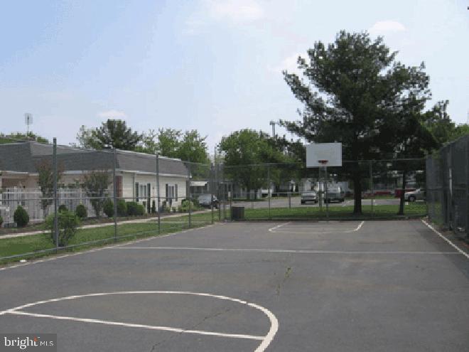 14511 Lake Central Dr