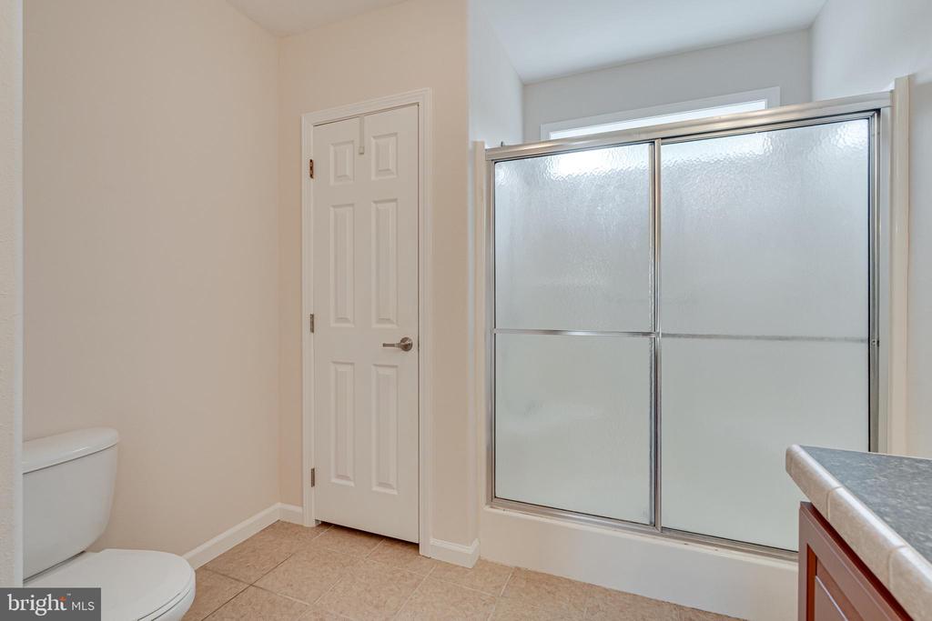 14511 Lake Central Dr