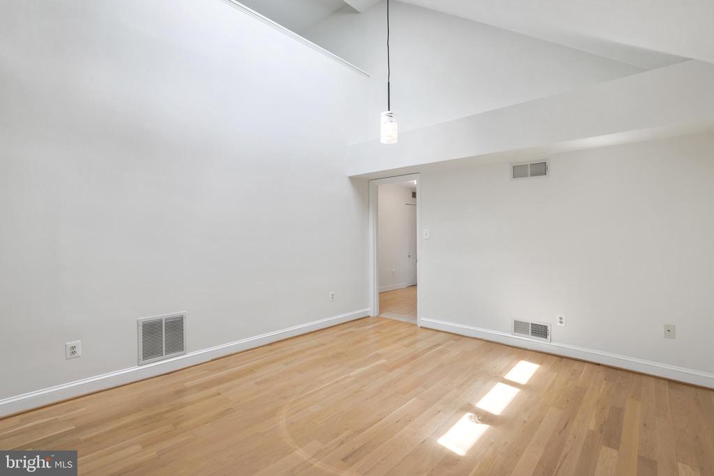11311 HARBORSIDE CLUSTER