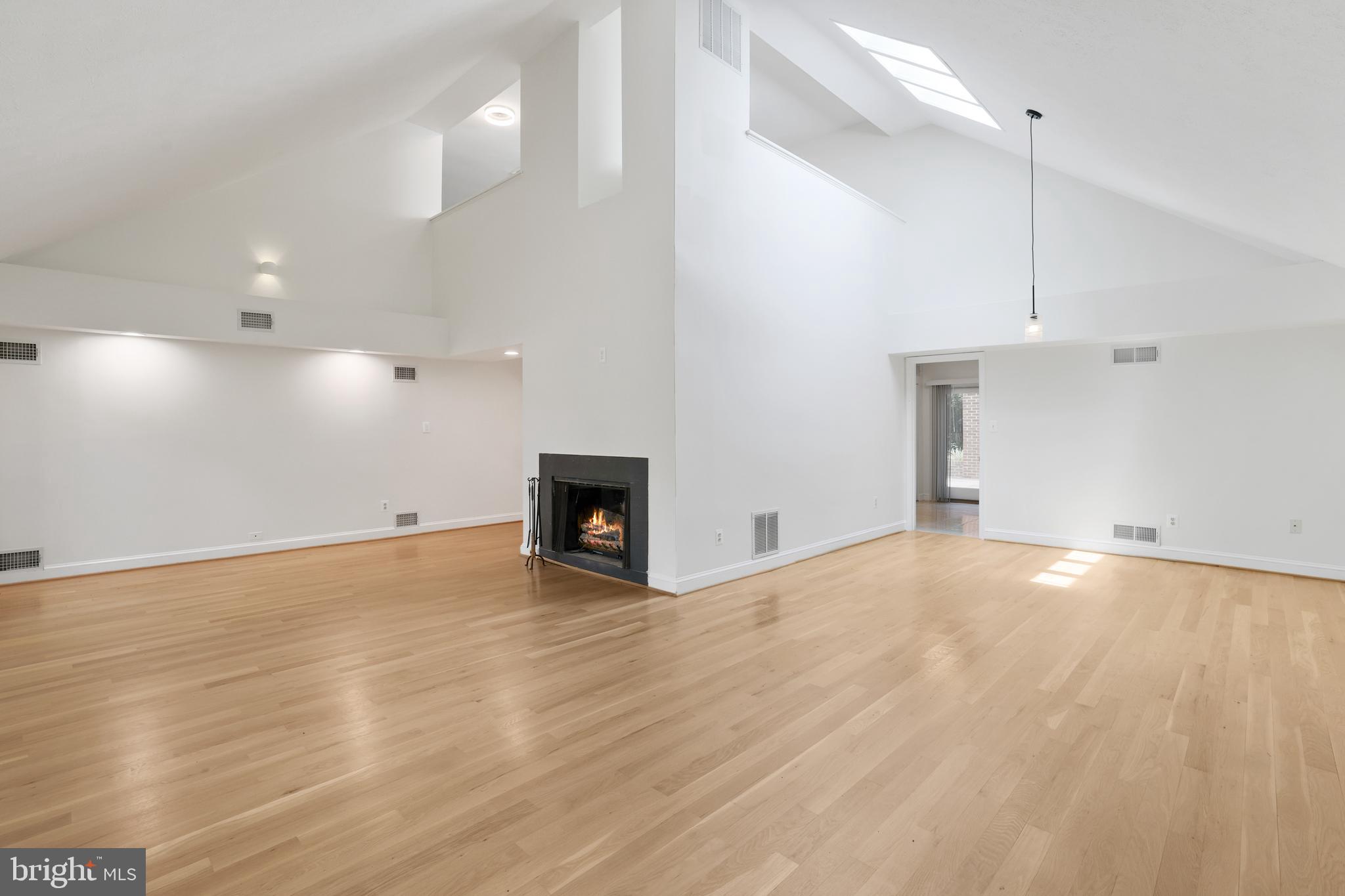 11311 HARBORSIDE CLUSTER