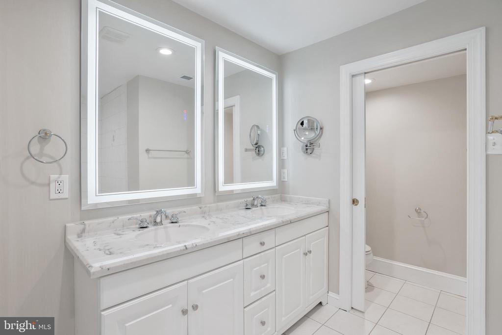 11311 HARBORSIDE CLUSTER