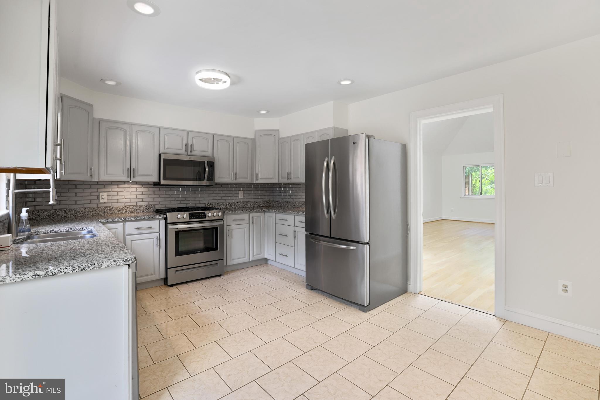 11311 HARBORSIDE CLUSTER