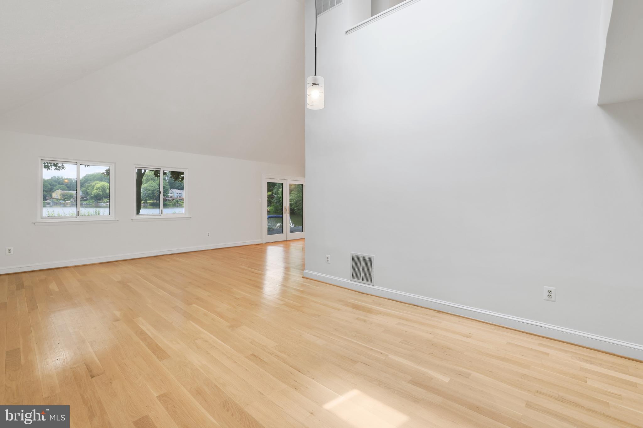 11311 HARBORSIDE CLUSTER