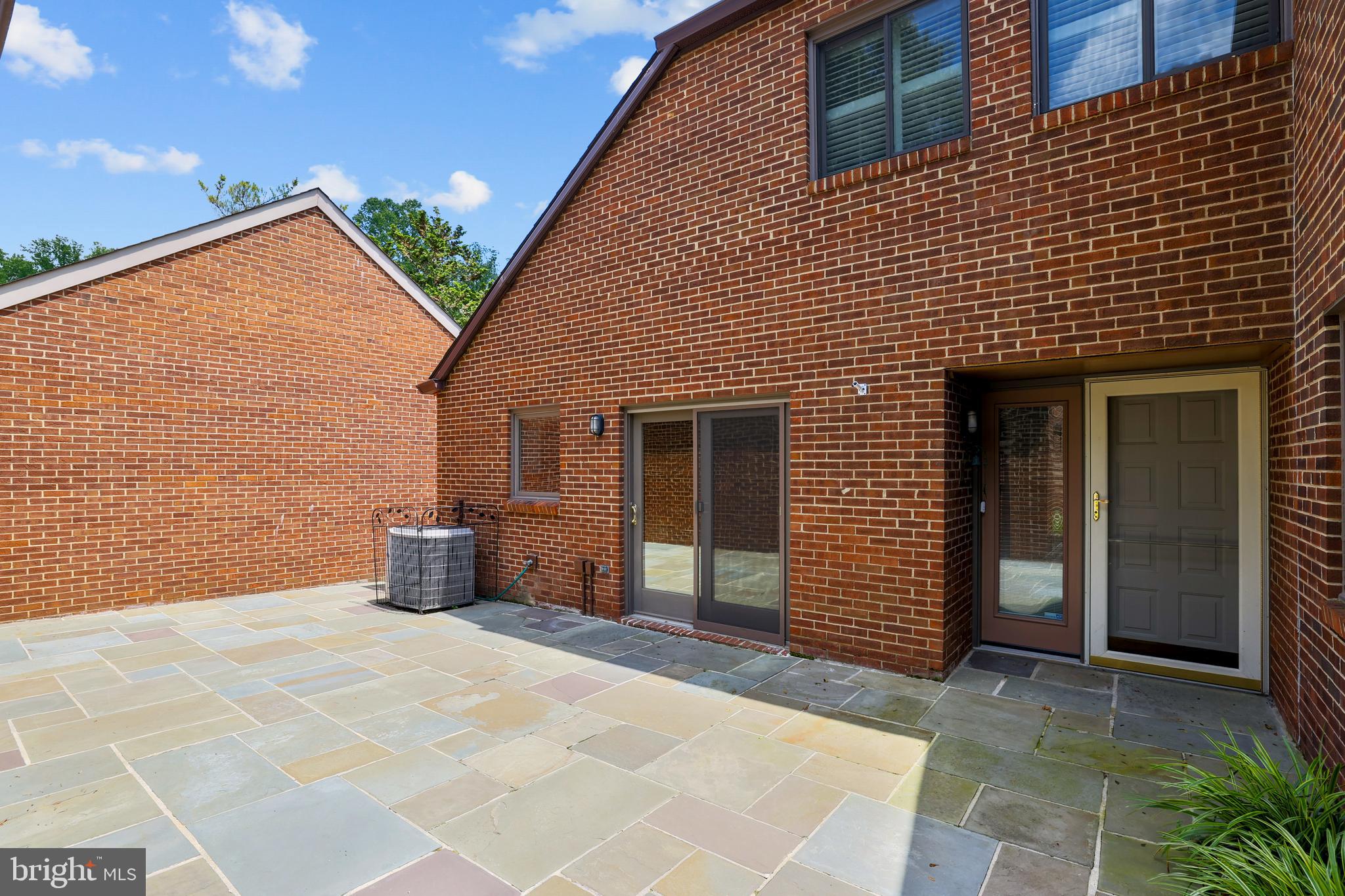 11311 HARBORSIDE CLUSTER