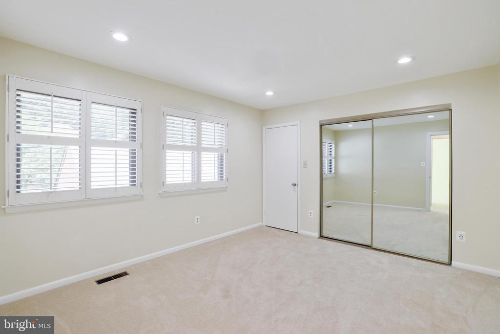 11311 HARBORSIDE CLUSTER