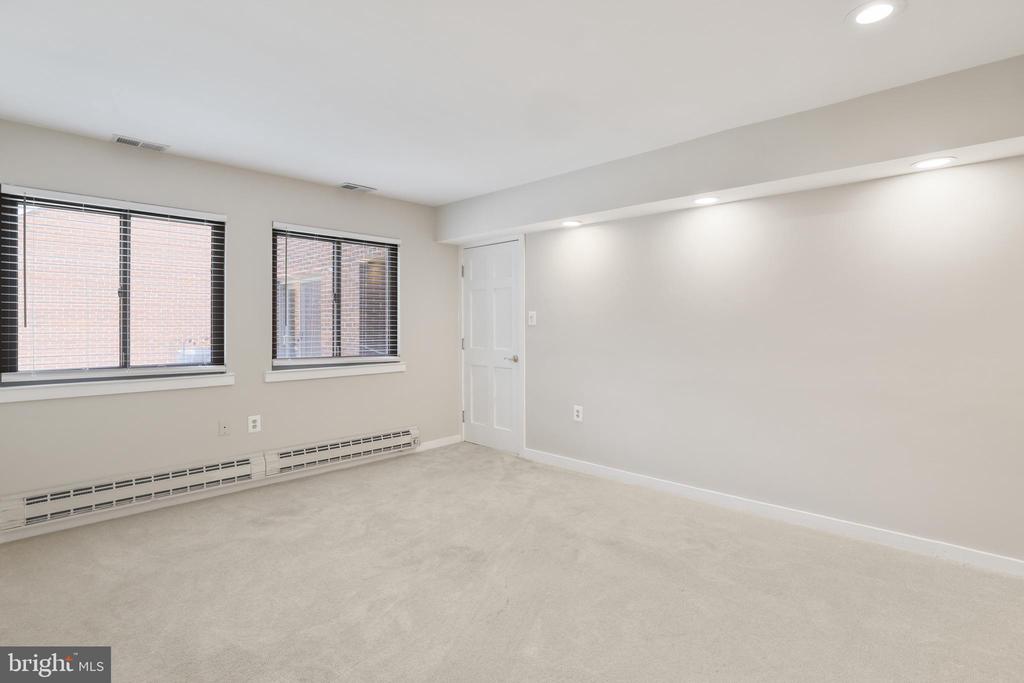 11311 HARBORSIDE CLUSTER