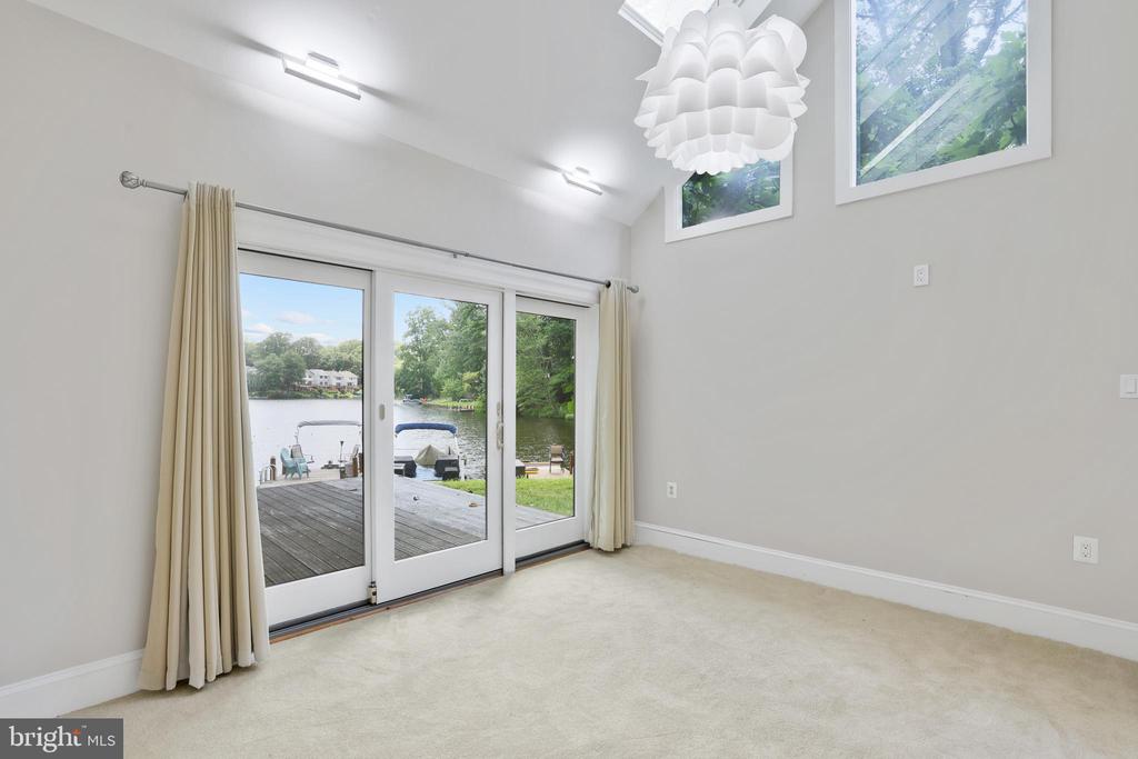 11311 HARBORSIDE CLUSTER