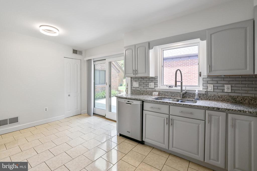 11311 HARBORSIDE CLUSTER