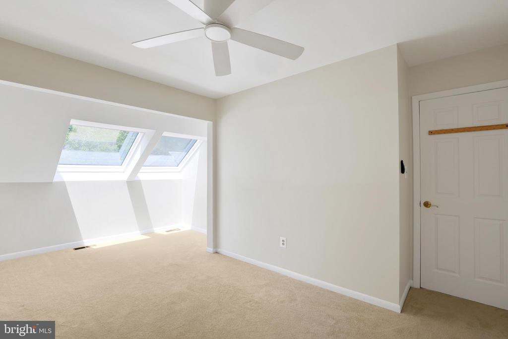 11311 HARBORSIDE CLUSTER