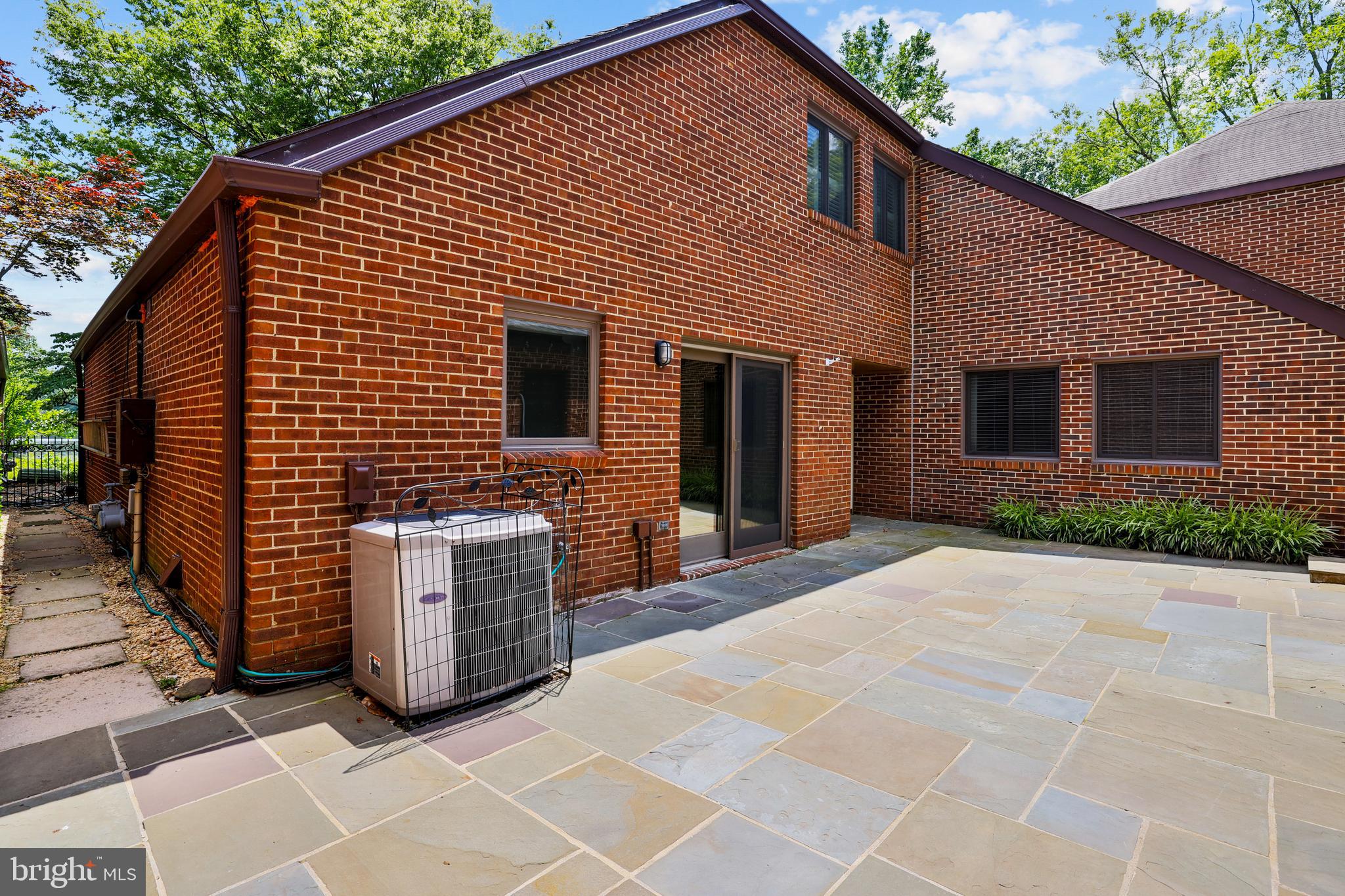 11311 HARBORSIDE CLUSTER