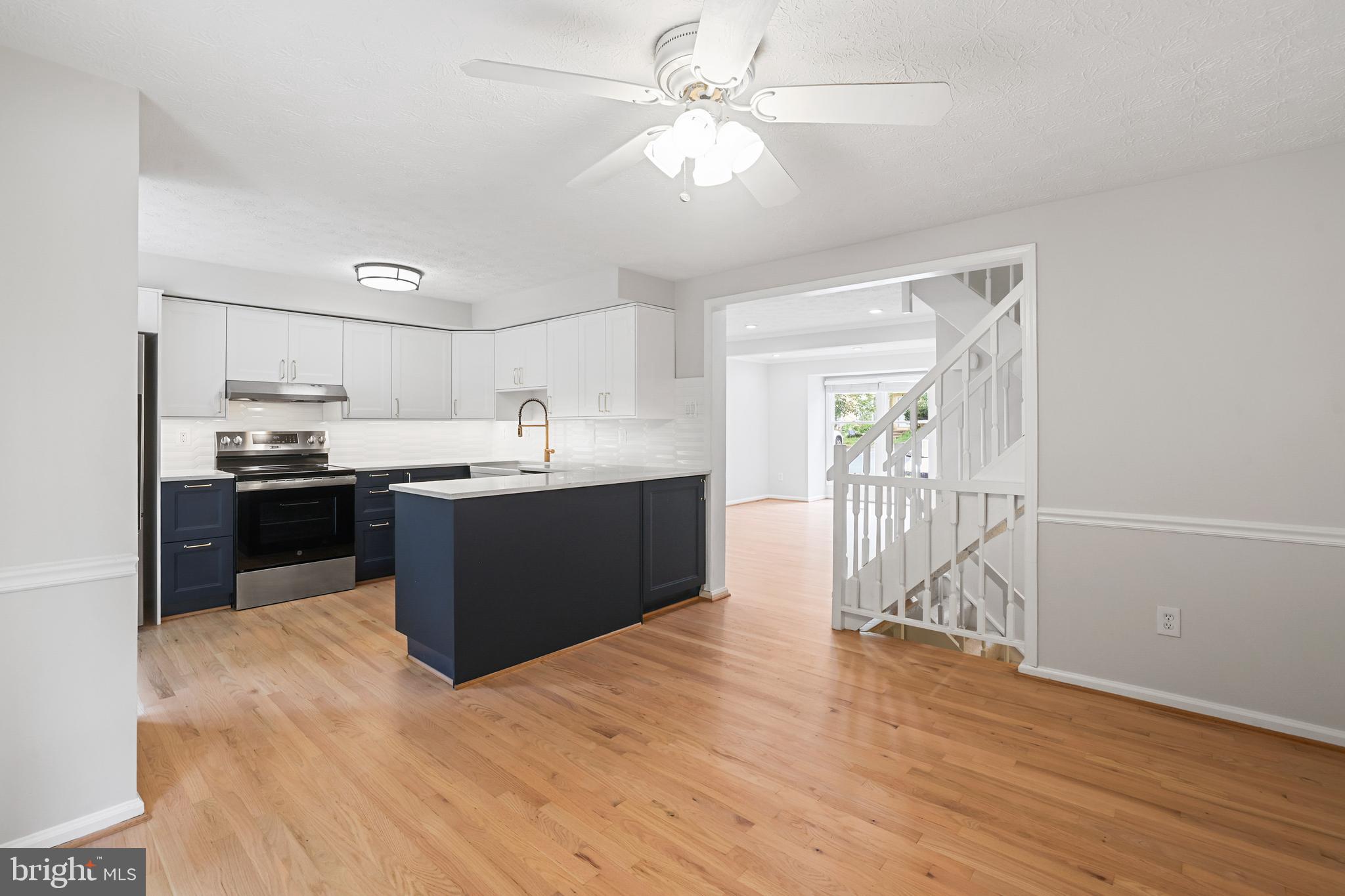 1526 Poplar Grove Dr