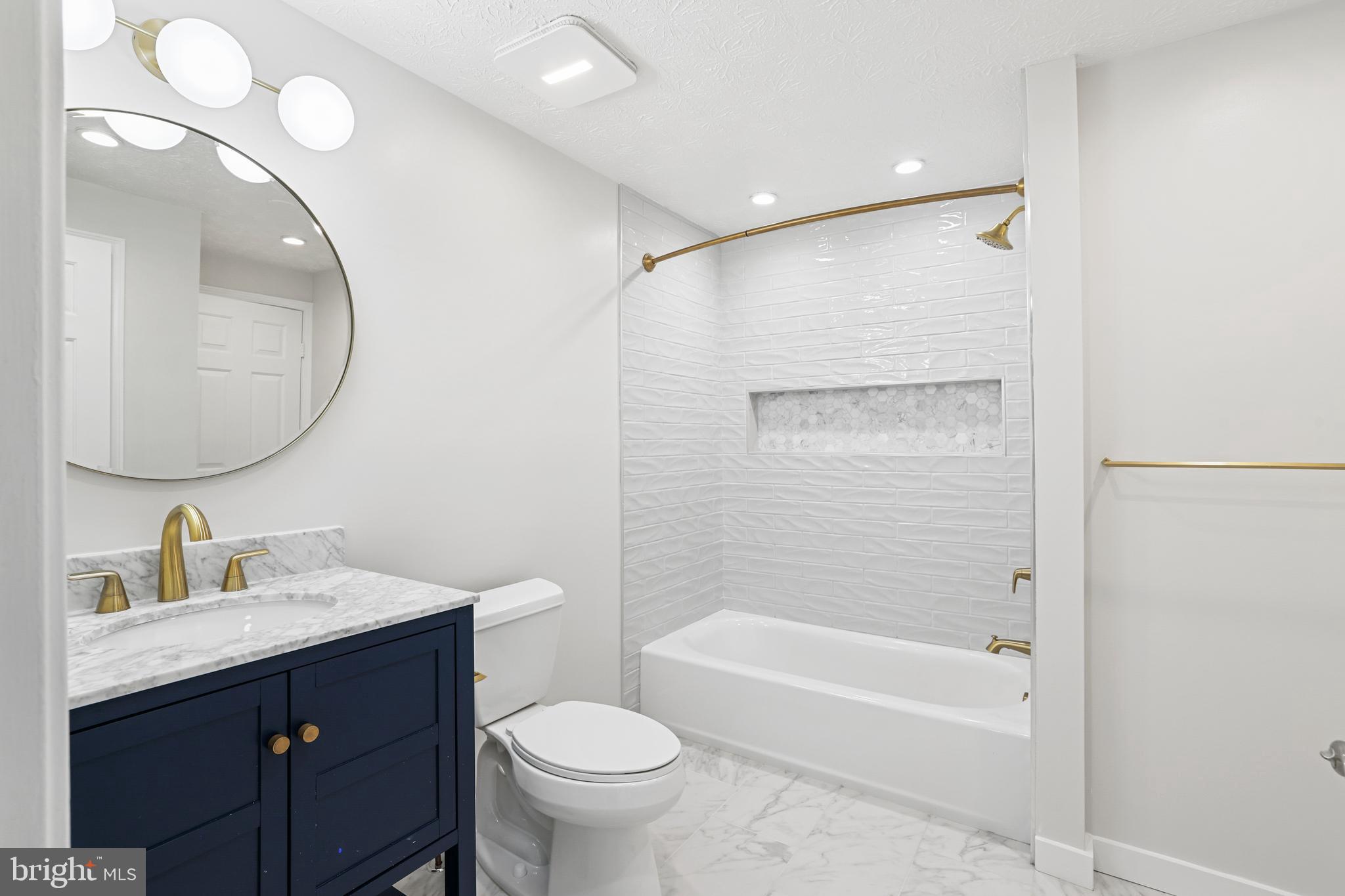 1526 Poplar Grove Dr