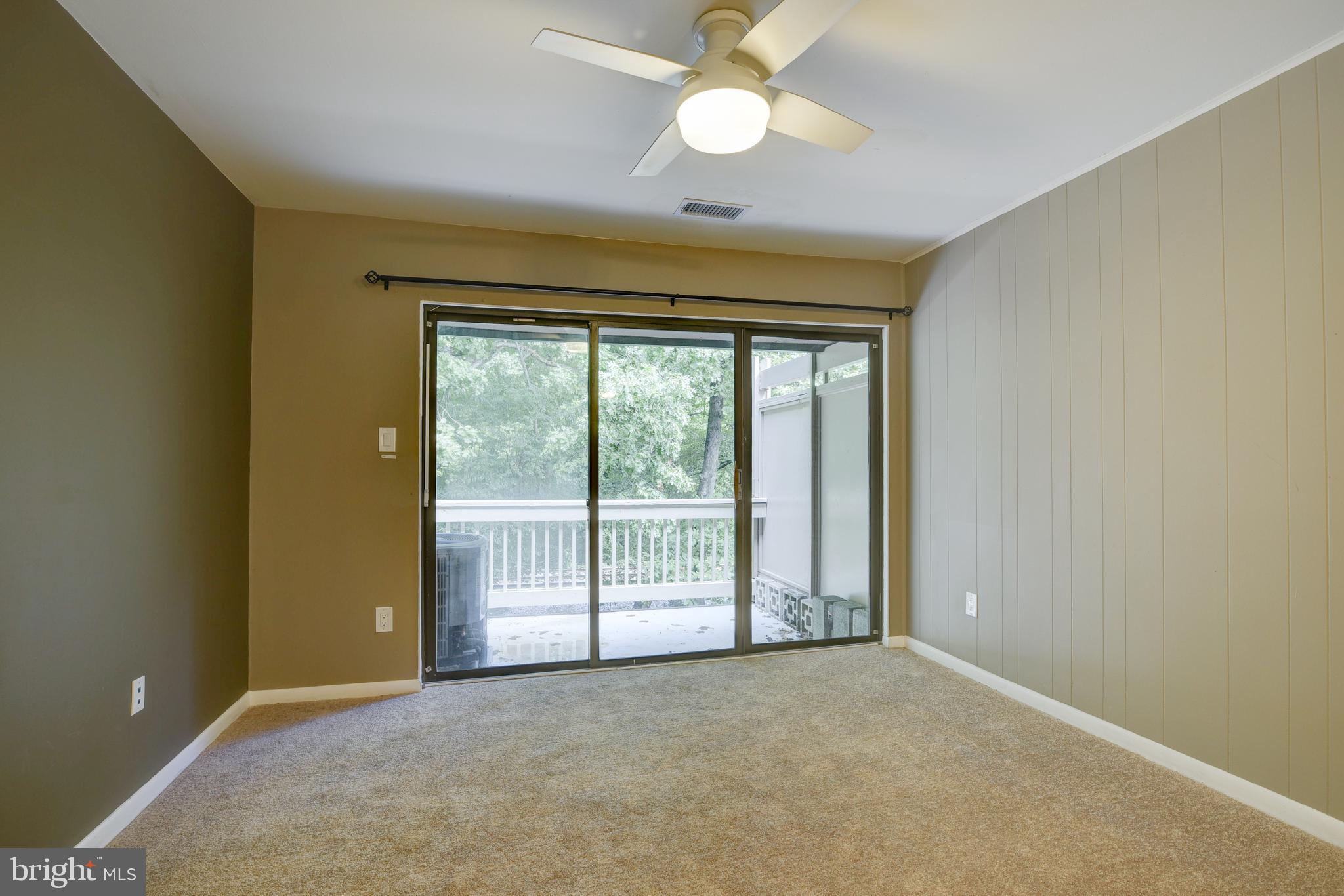 5806-Q ROYAL RIDGE DR #Q