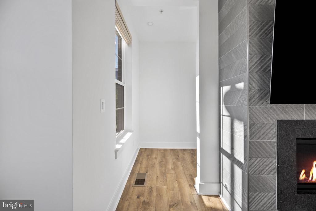 1832 MICHAEL FARADAY DRIVE