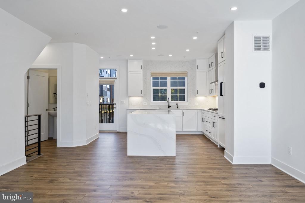 1832 MICHAEL FARADAY DRIVE