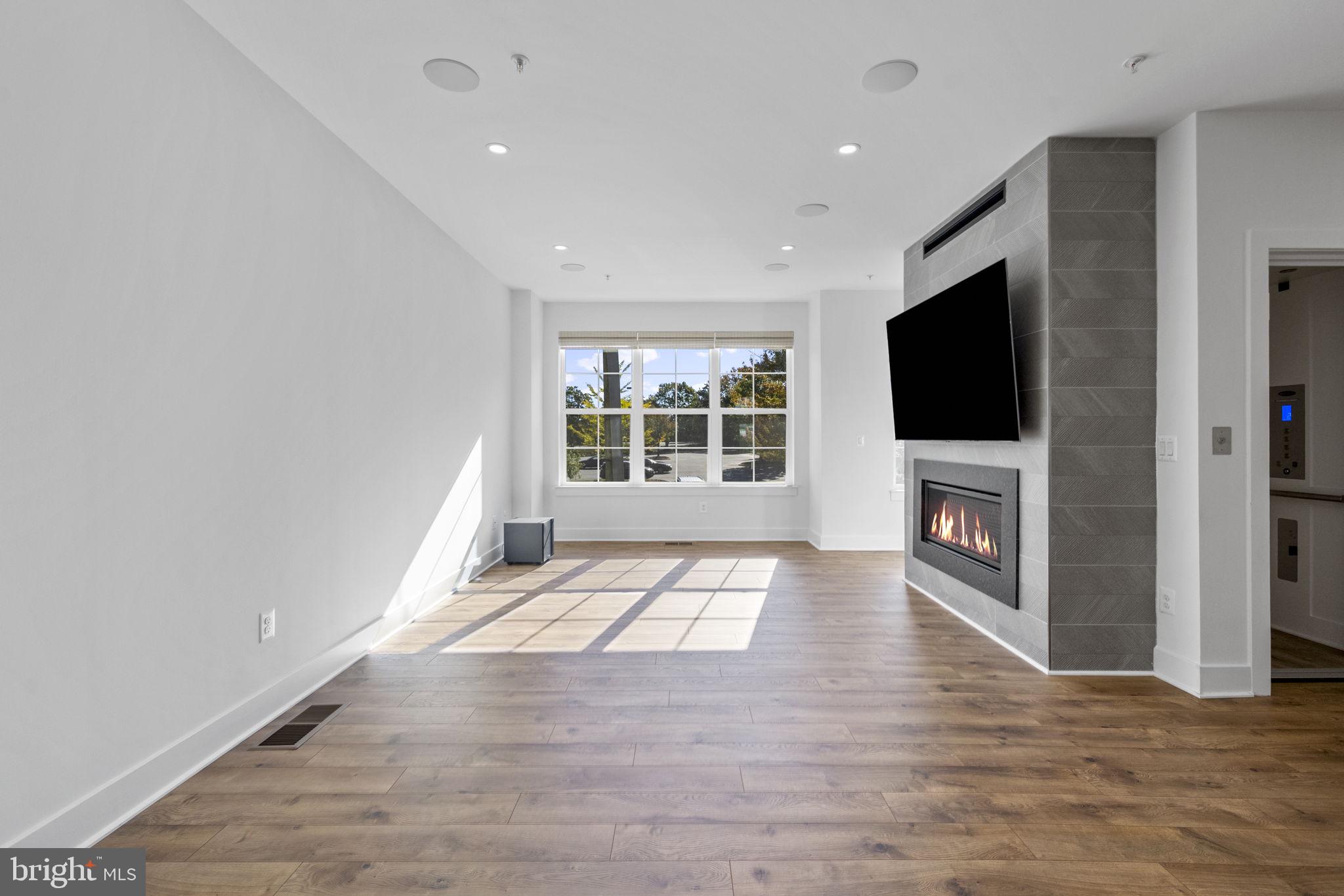 1832 MICHAEL FARADAY DRIVE