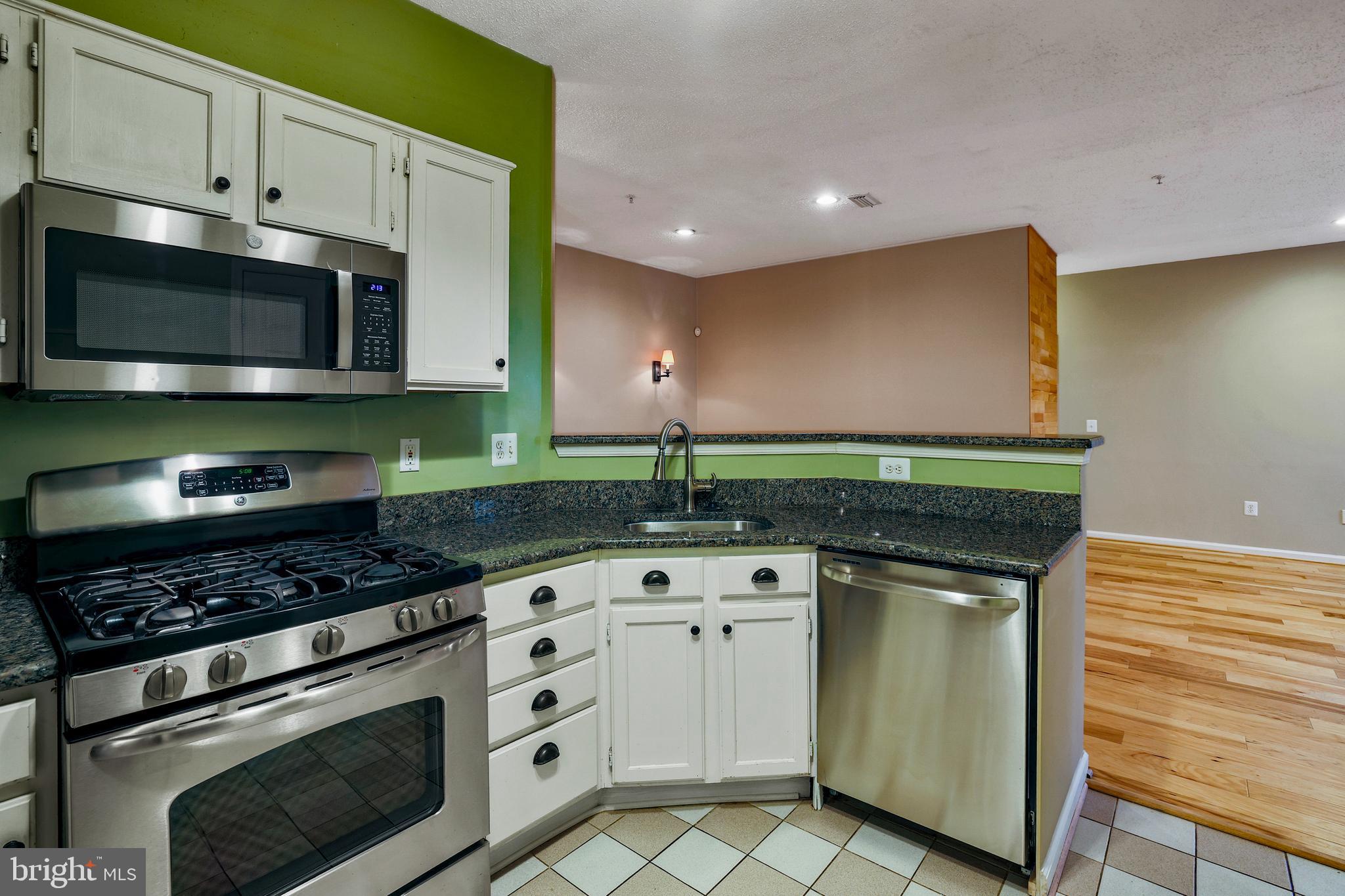 1708 LAKE SHORE CREST DRIVE 13