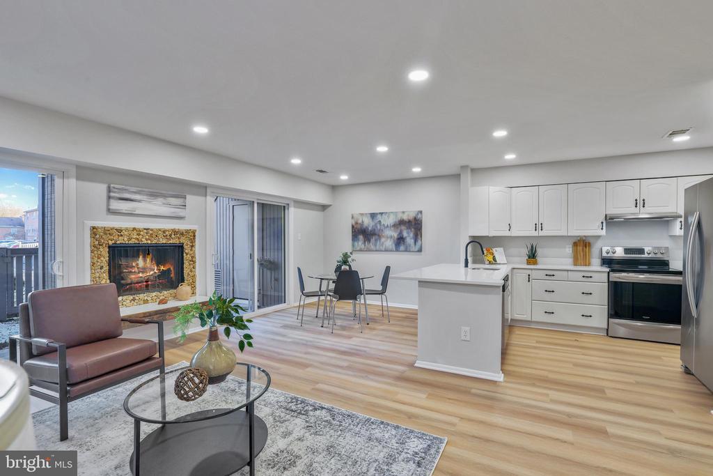 3966 WOODHUE PLACE