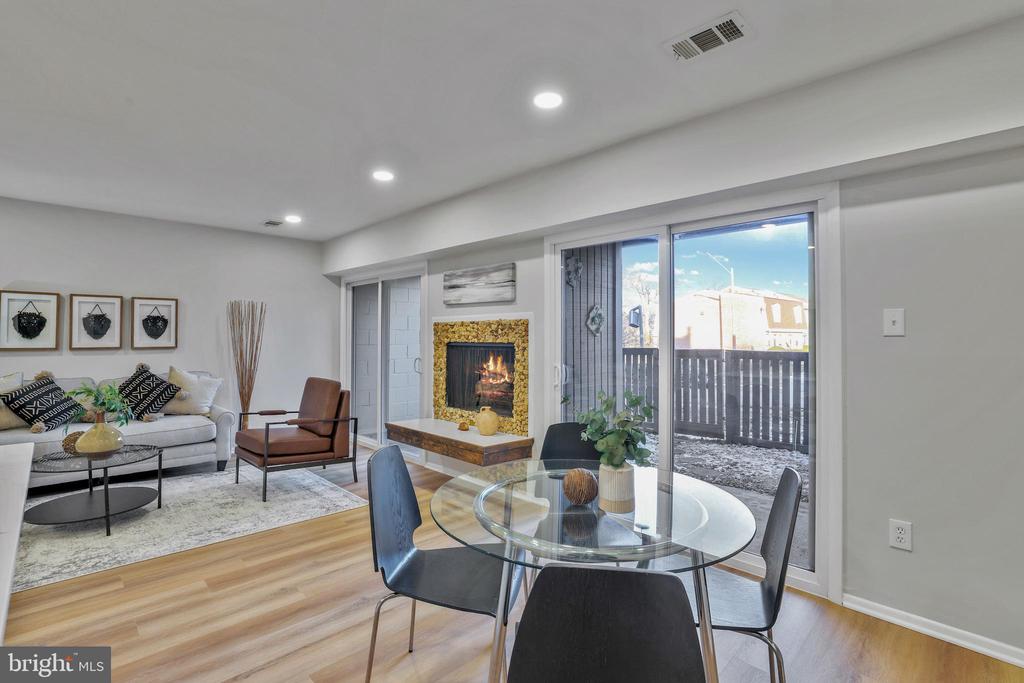 3966 WOODHUE PLACE