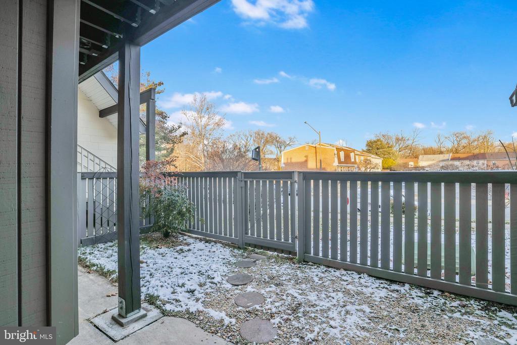 3966 WOODHUE PLACE