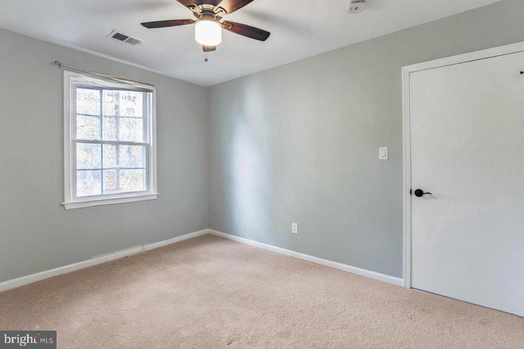 9523 CHERRY OAK COURT