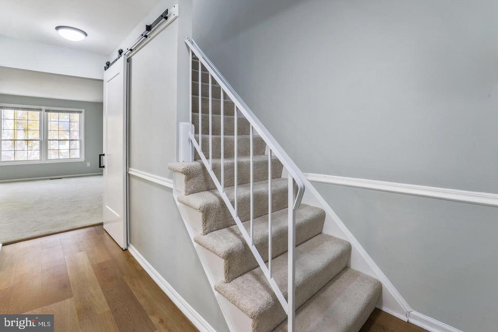 9523 CHERRY OAK COURT