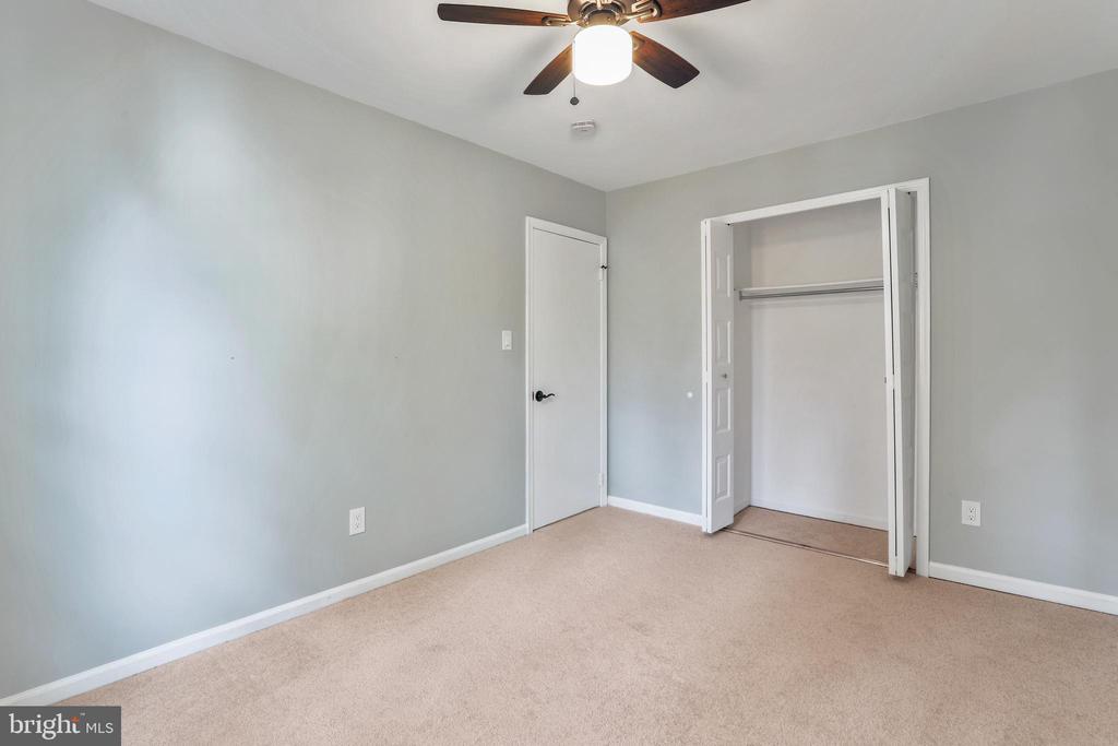 9523 CHERRY OAK COURT