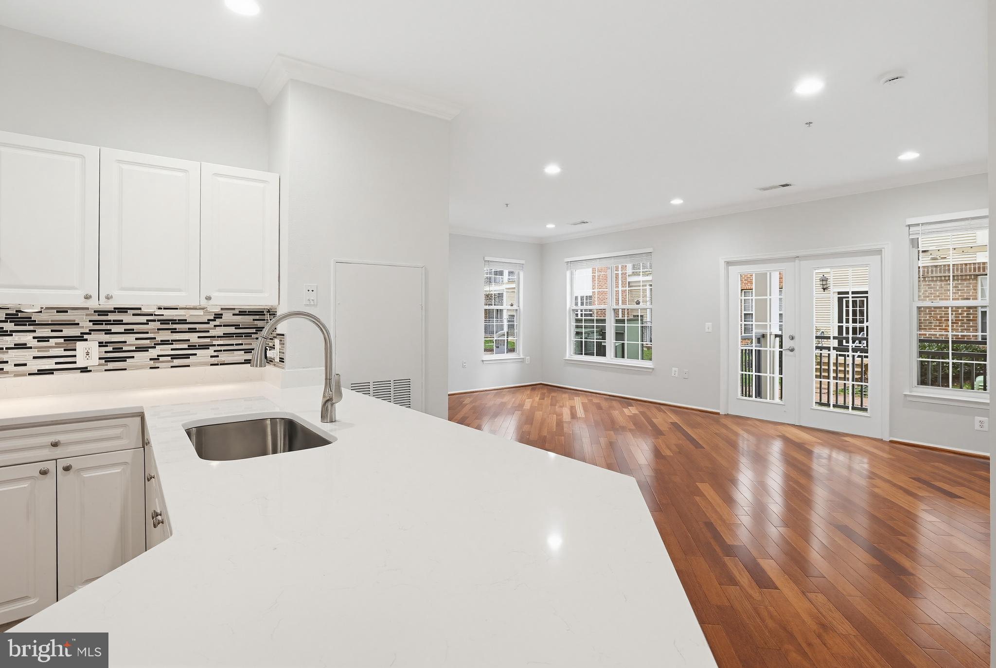 3003 NICOSH CIRCLE 3109