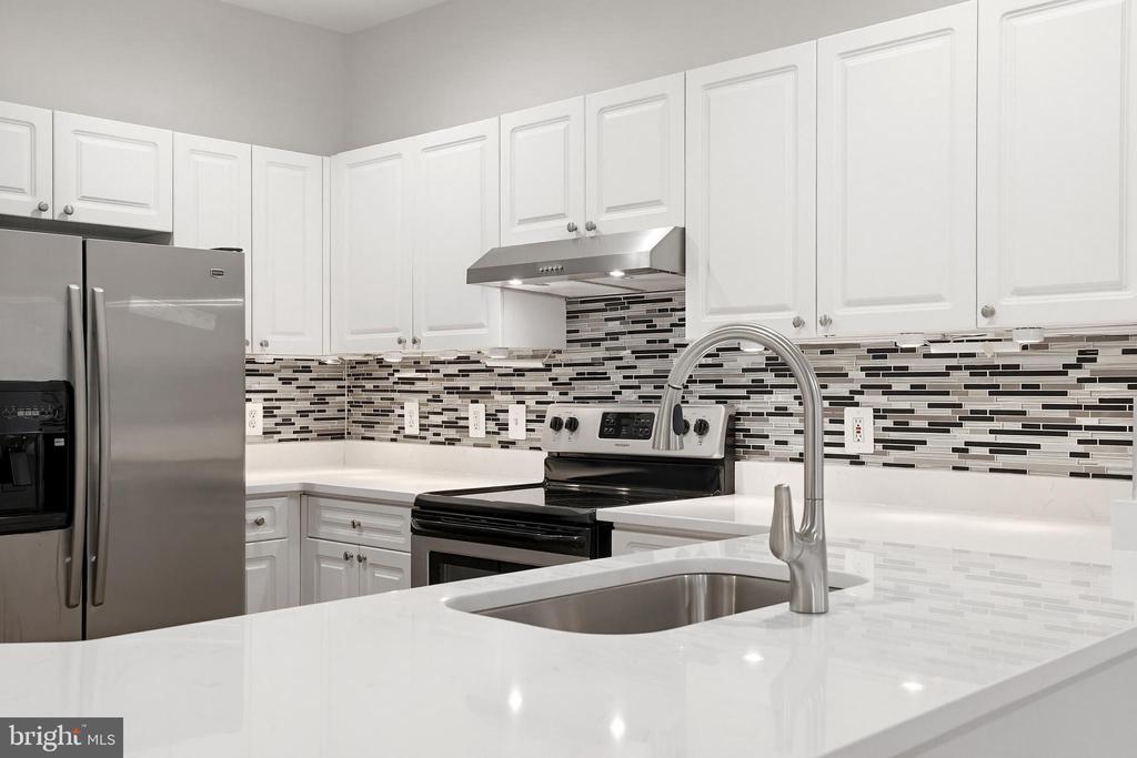 3003 NICOSH CIRCLE 3109