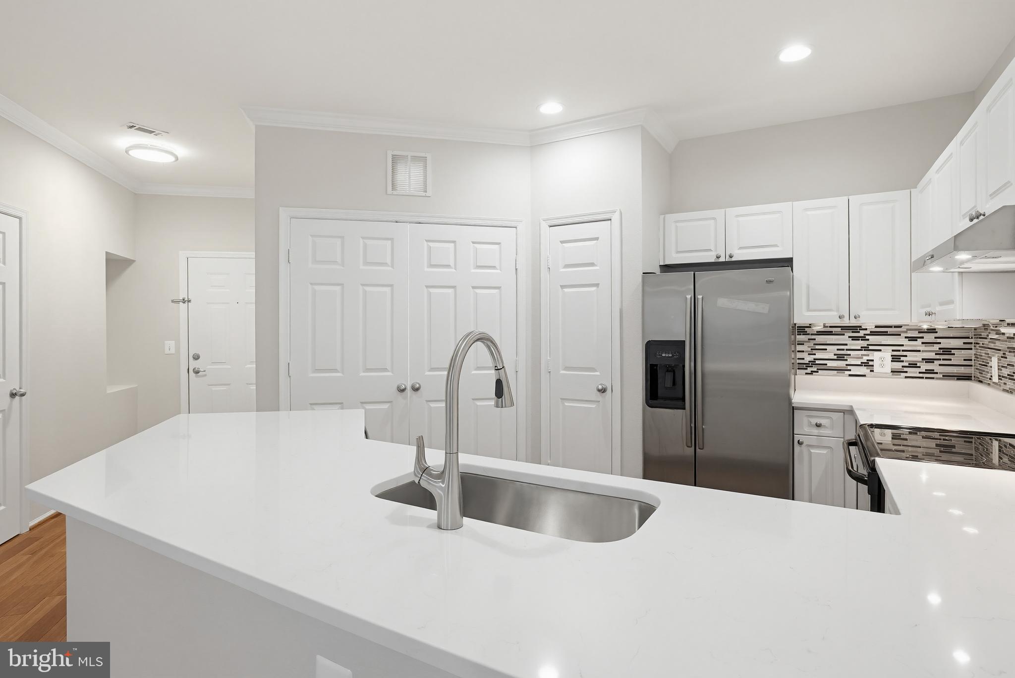 3003 NICOSH CIRCLE 3109