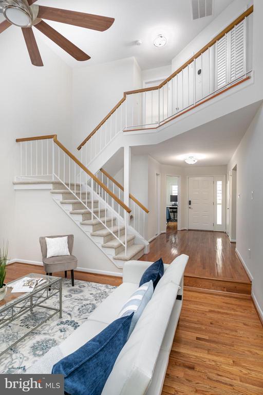 11554 BRASS LANTERN COURT