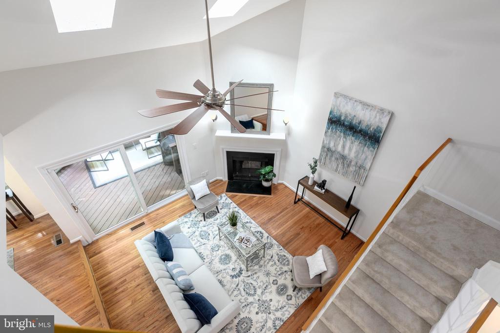 11554 BRASS LANTERN COURT