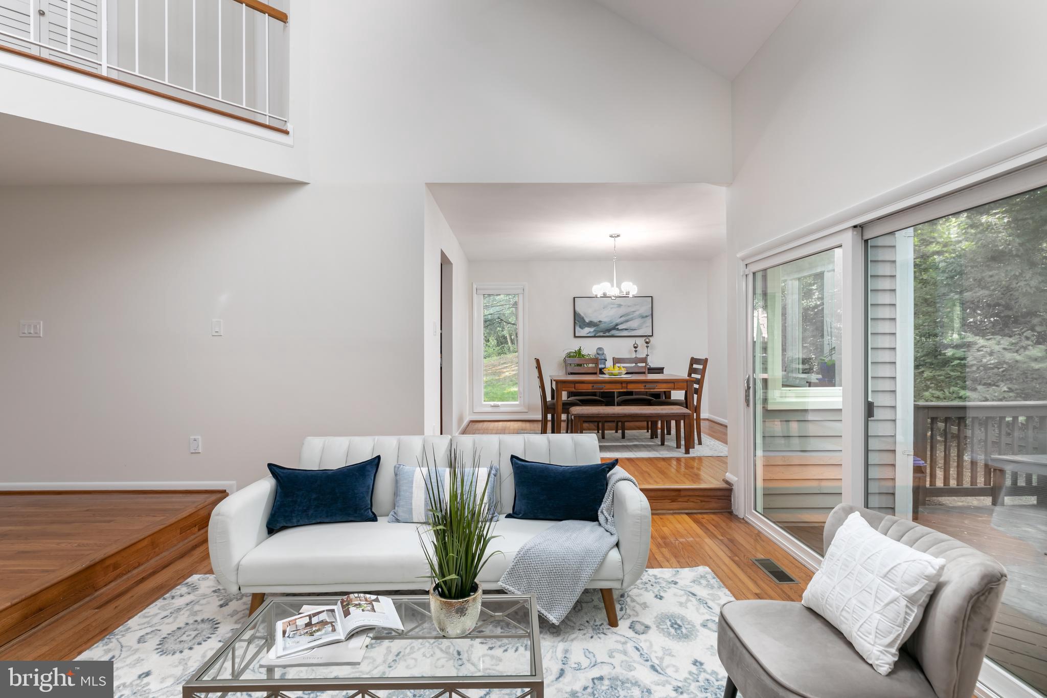 11554 BRASS LANTERN COURT