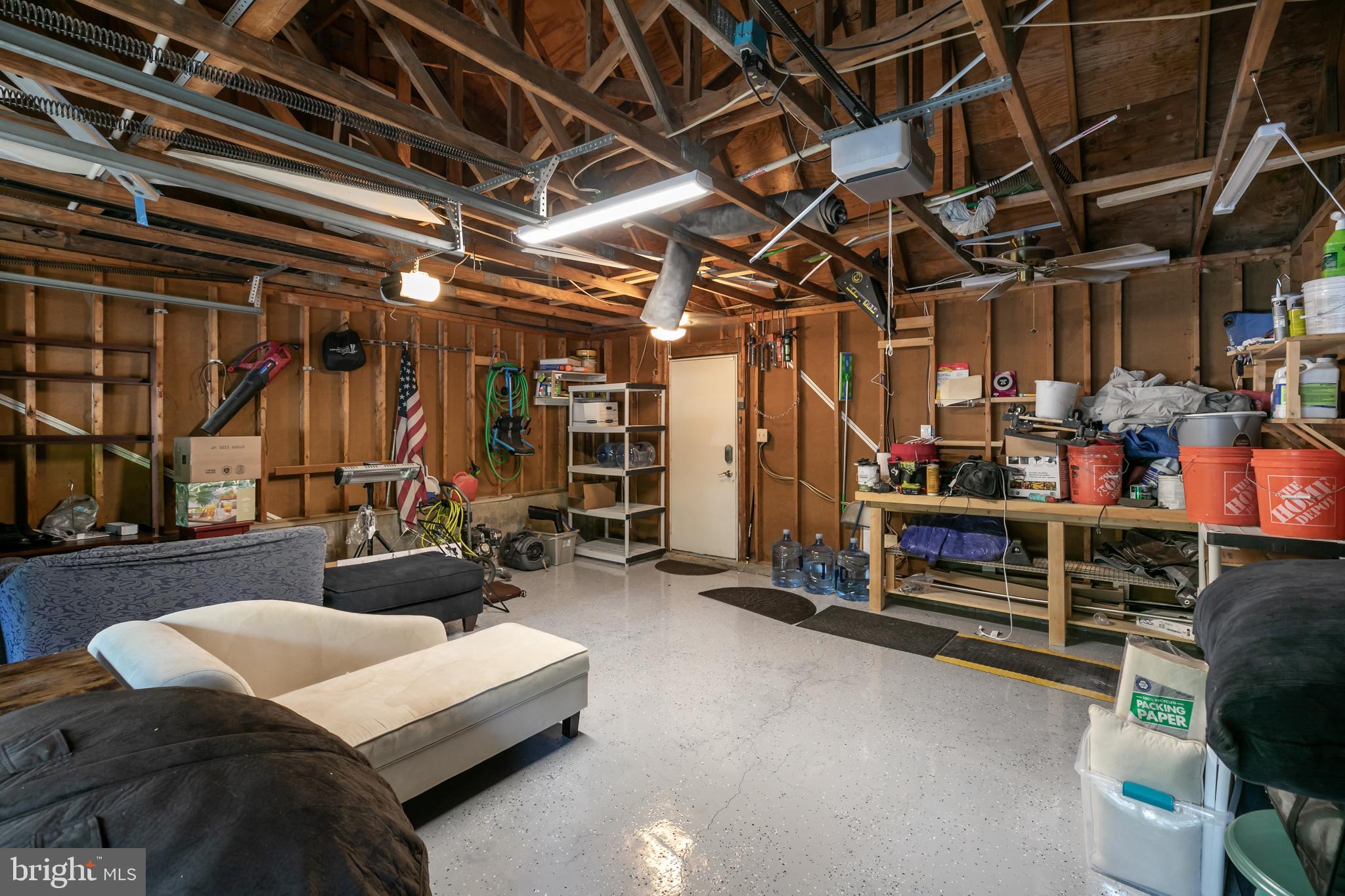 11554 BRASS LANTERN COURT