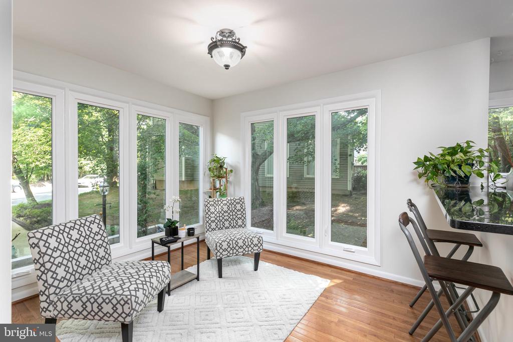 11554 BRASS LANTERN COURT