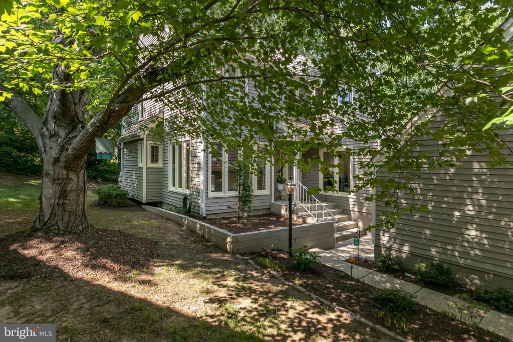 11554 BRASS LANTERN COURT