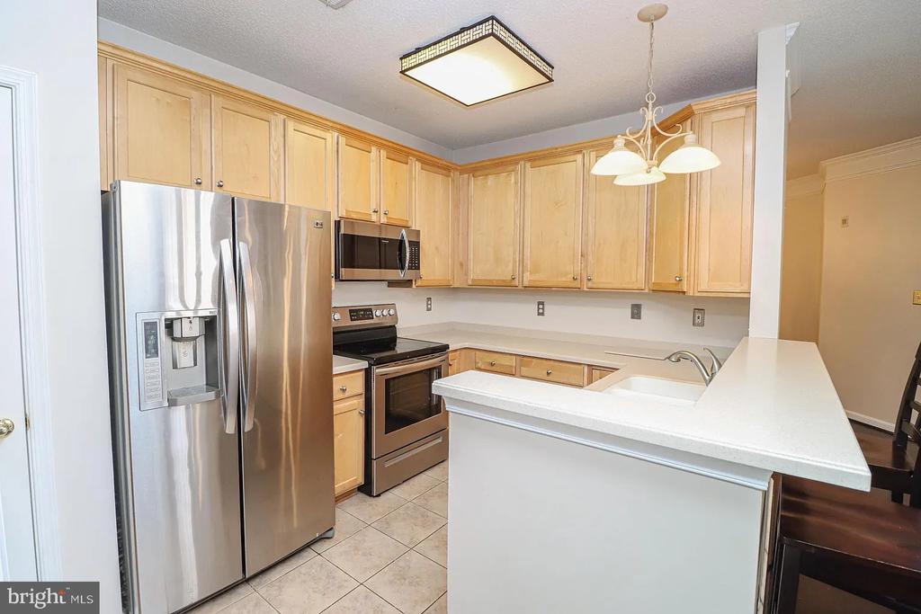 12185 ABINGTON HALL PLACE 201