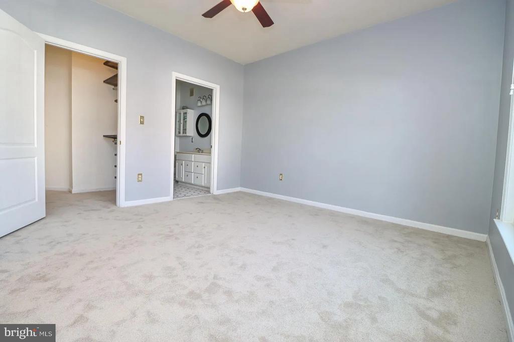 12185 ABINGTON HALL PLACE 201