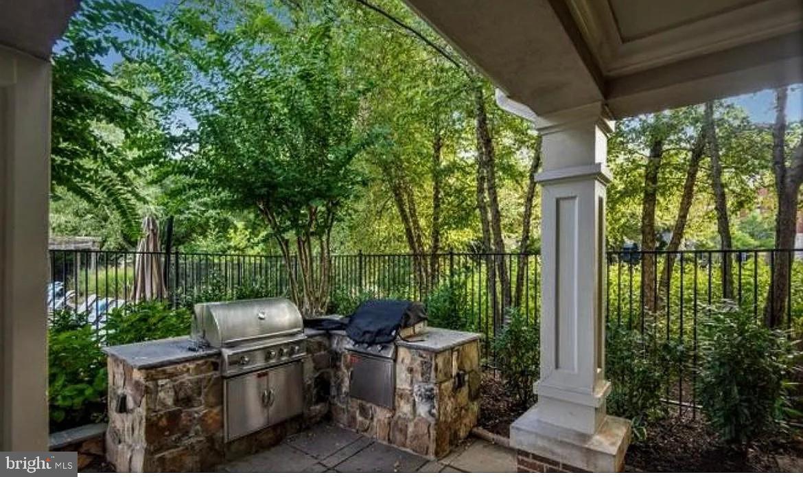 12185 ABINGTON HALL PLACE 201