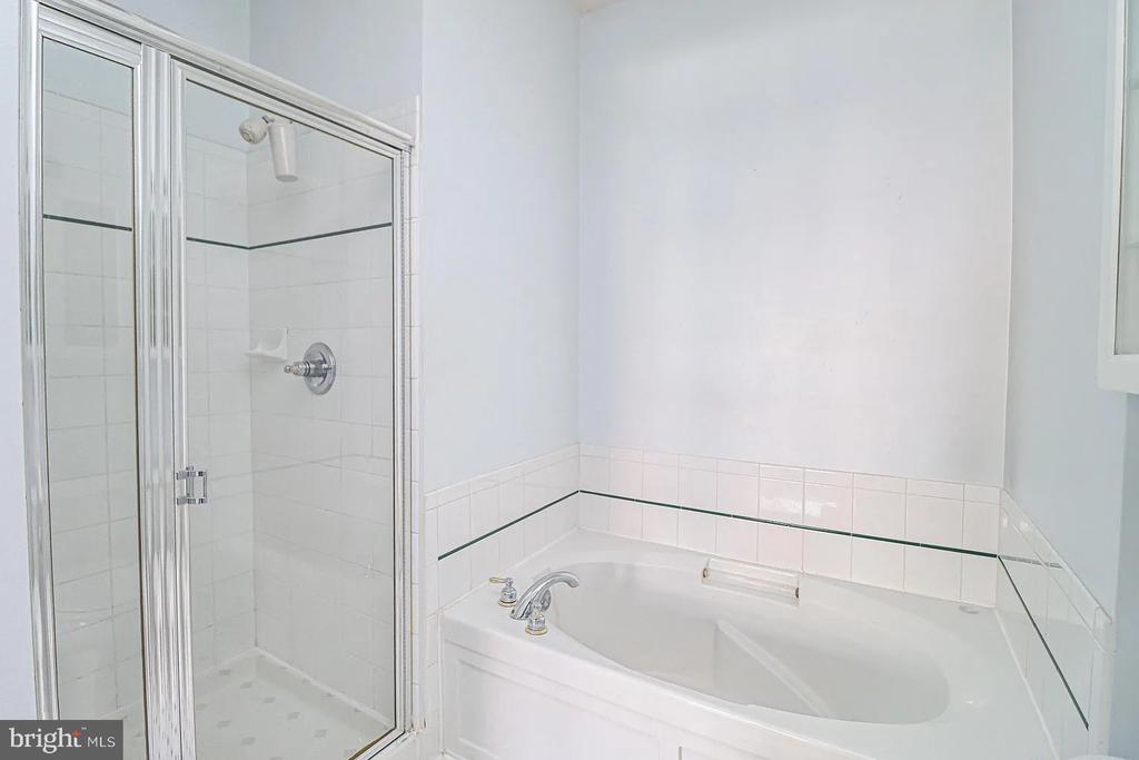 12185 ABINGTON HALL PLACE 201