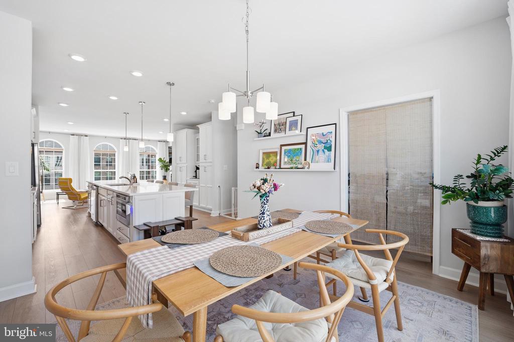 12561 TODD LANE