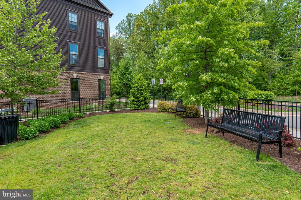 12561 TODD LANE